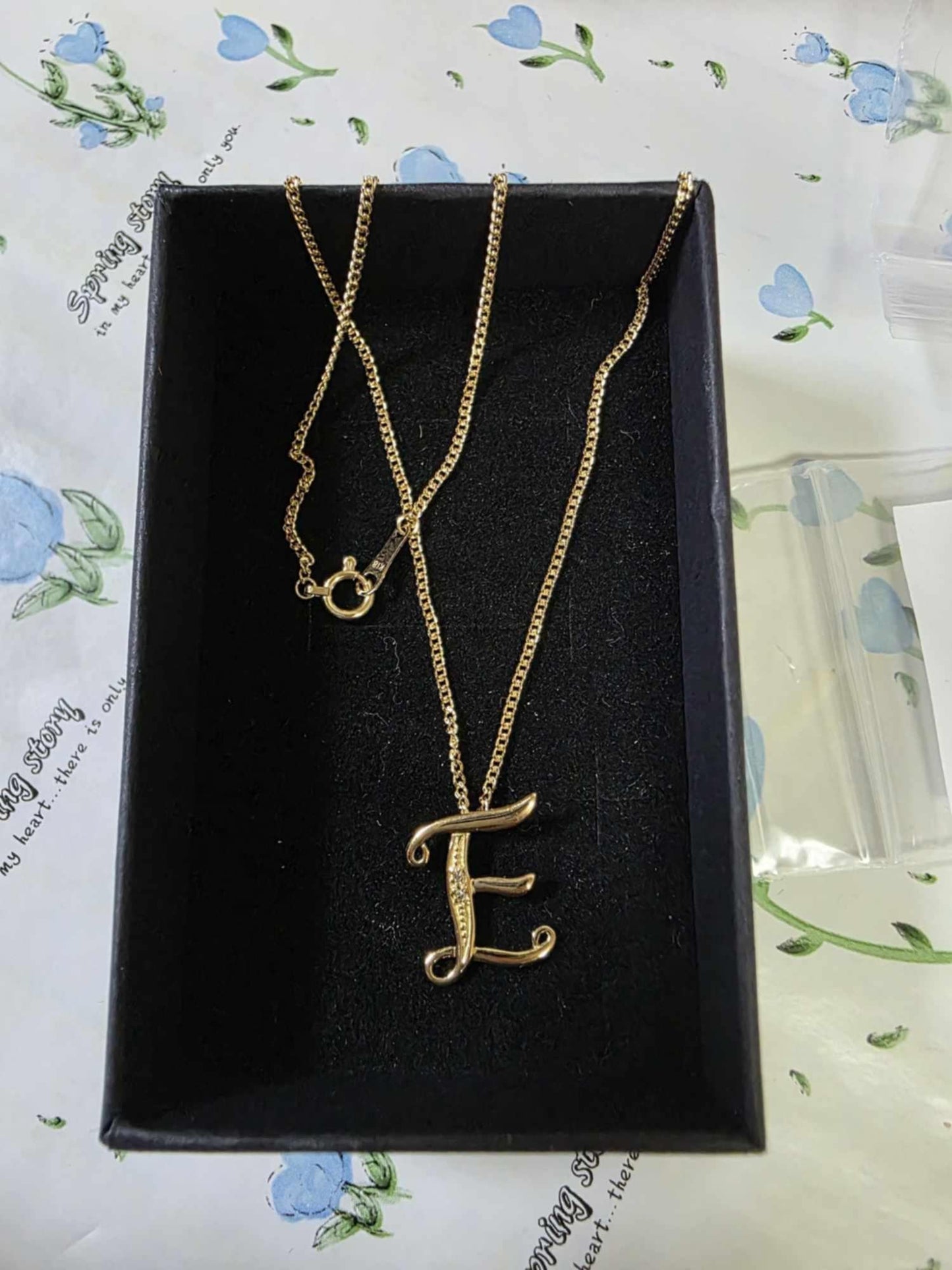 K18 NECKLACE with E PENDANT