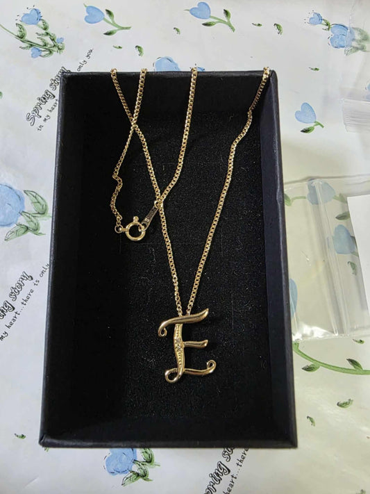 K18 NECKLACE with E PENDANT