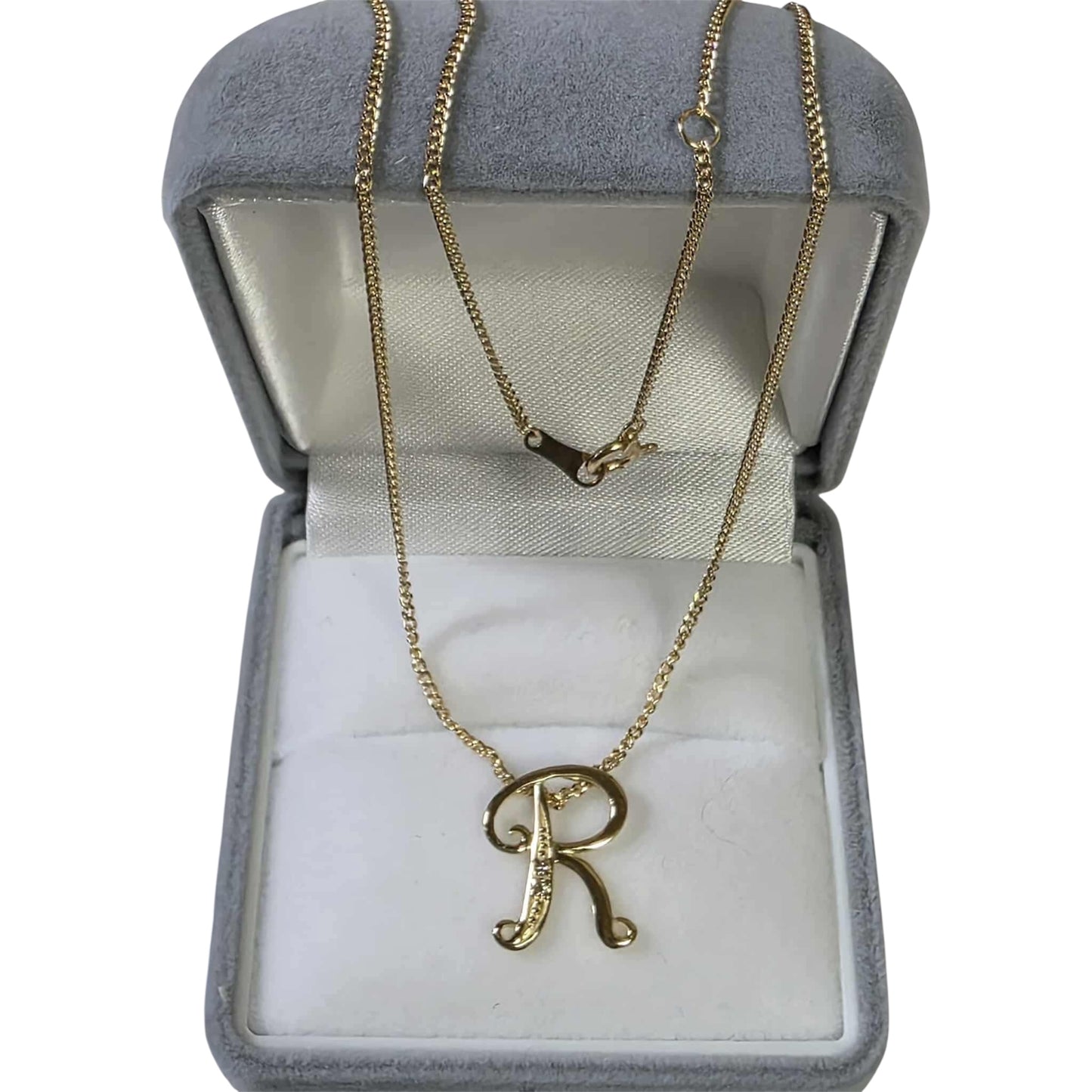 K18 NECKLACE with R INITIAL
